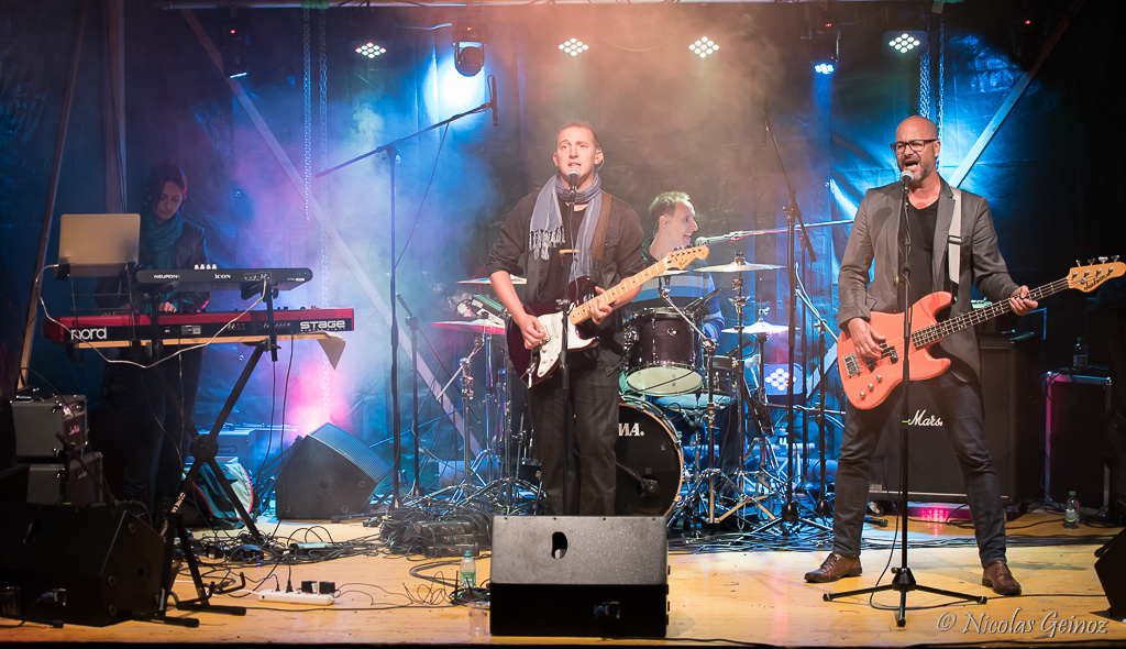 Résultat de recherche d'images pour "groupe pop Alyx"